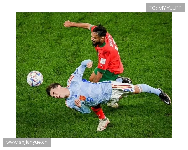 加维：无球跑动与反抢衔接作用解析